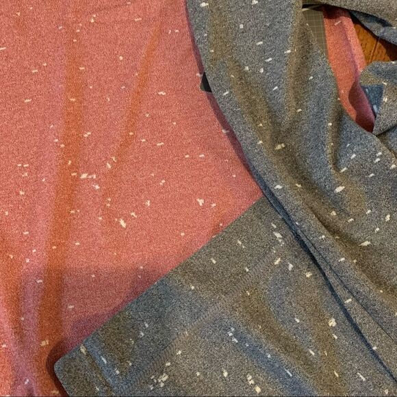 New RUSSELL ATHLETIC Lot 2 Dri Power Long Sleeve Sport Tees Gray Red Boys XXL 18 - Picture 2 of 5